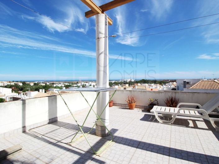 Image No.30-2 Bed House for sale