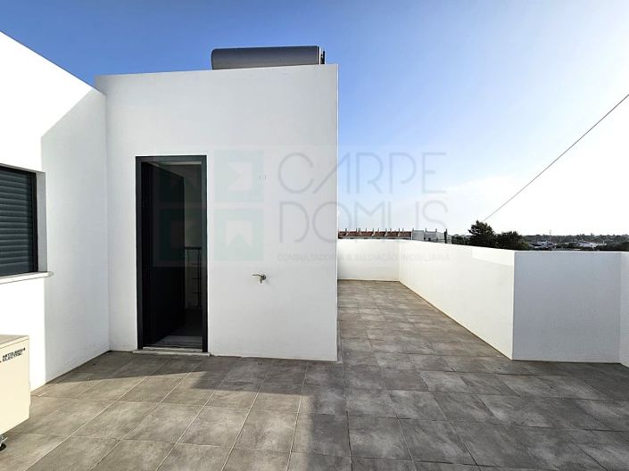 Image No.29-3 Bed House for sale