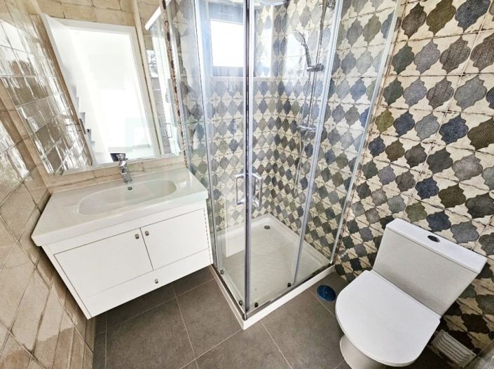 Image No.37-3 Bed House for sale