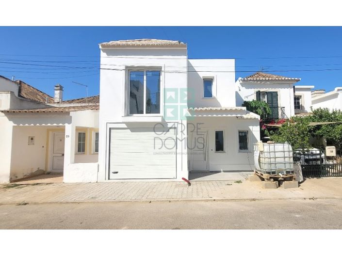 Image No.2-3 Bed House for sale