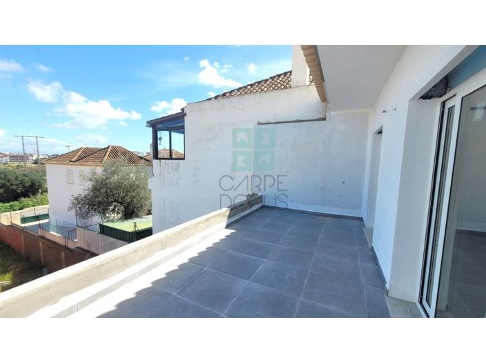 Image No.4-3 Bed House for sale