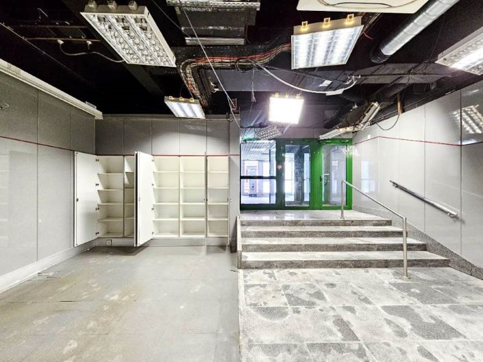 Image No.23-Commercial for sale