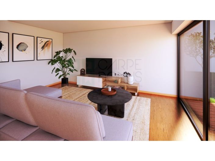 Image No.11-3 Bed House for sale