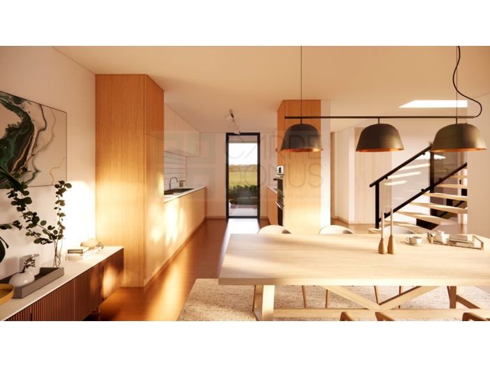 Image No.15-3 Bed House for sale