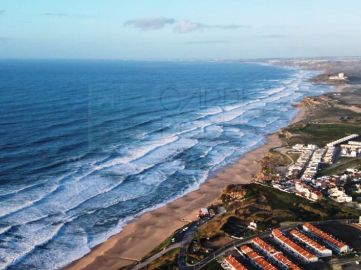 Image No.27-3 Bed House for sale