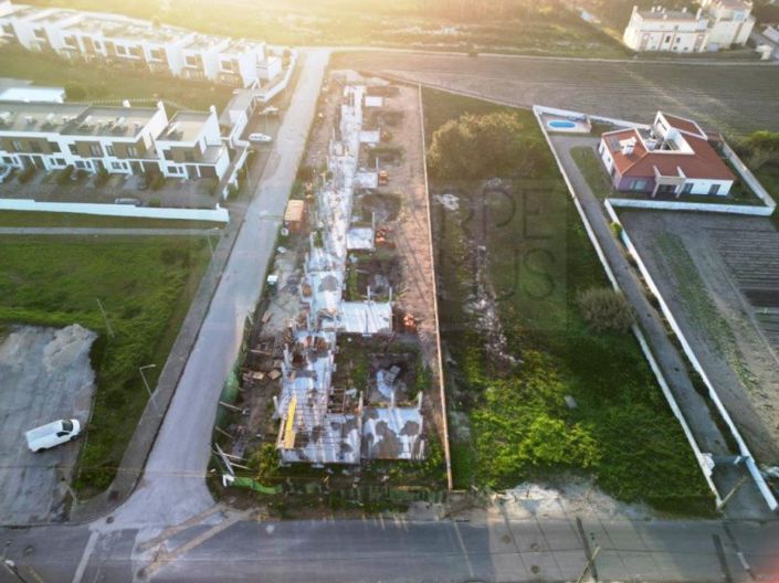 Image No.35-3 Bed House for sale