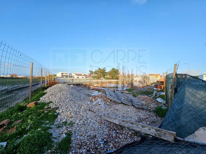 Image No.42-3 Bed House for sale