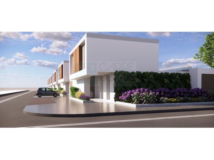 Image No.56-3 Bed House for sale