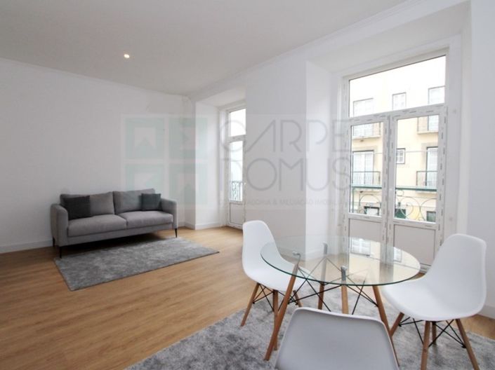 Image No.22-2 Bed Apartment for sale