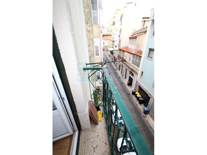 Image No.40-2 Bed Apartment for sale