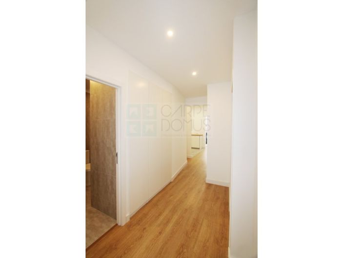 Image No.43-2 Bed Apartment for sale