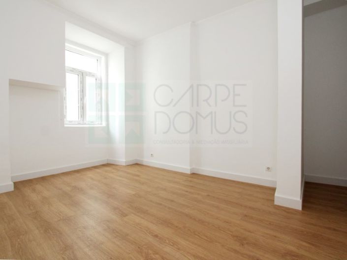 Image No.44-2 Bed Apartment for sale