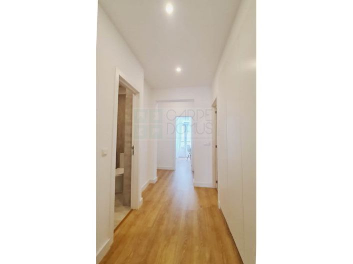 Image No.56-2 Bed Apartment for sale