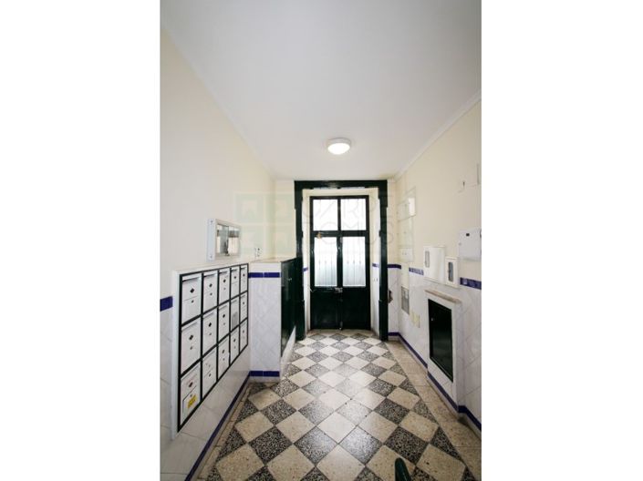 Image No.62-2 Bed Apartment for sale