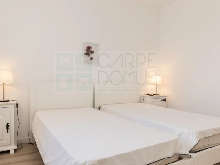 Image No.26-5 Bed House for sale