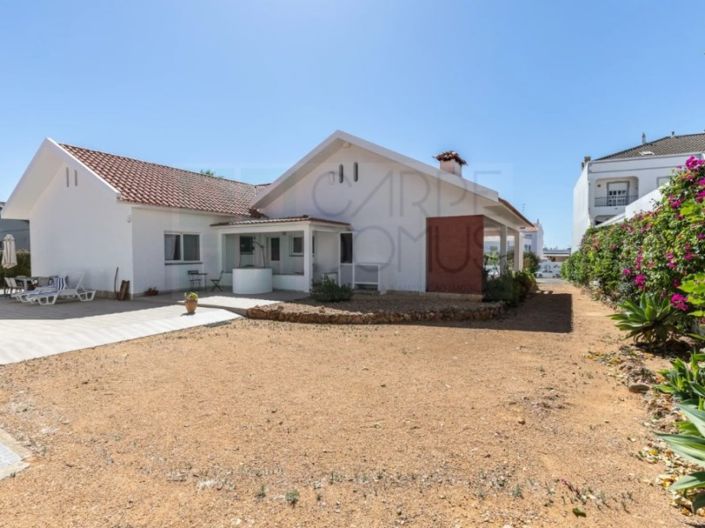 Image No.34-5 Bed House for sale