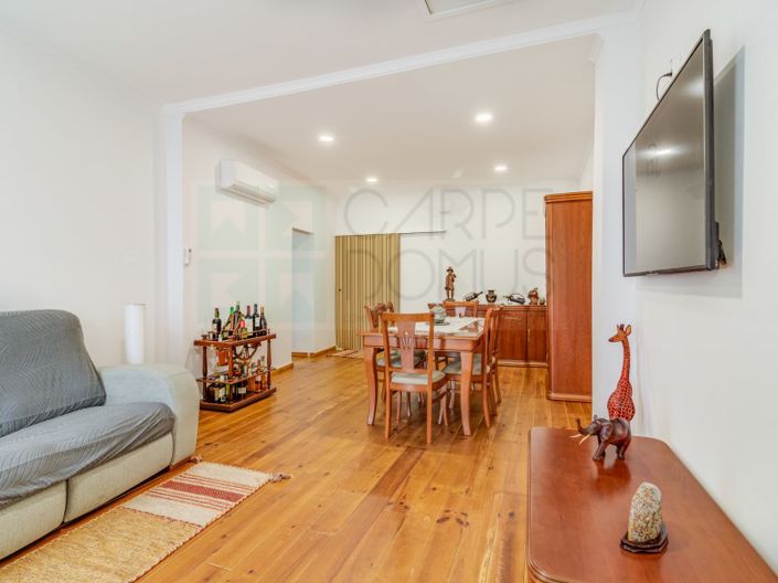 Image No.11-3 Bed House for sale