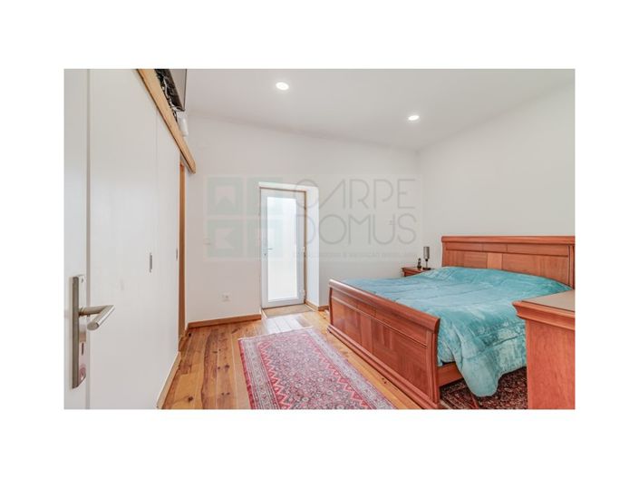 Image No.14-3 Bed House for sale