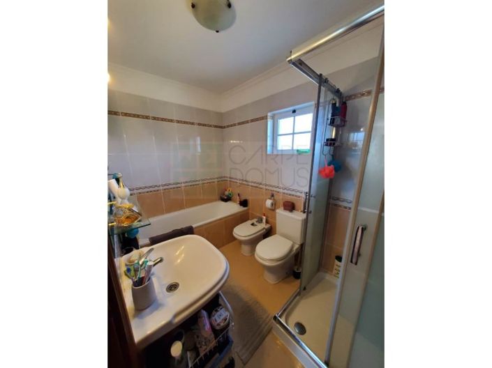 Image No.16-4 Bed House for sale