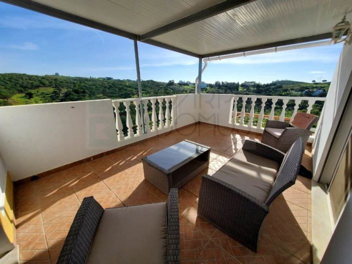 Image No.18-4 Bed House for sale