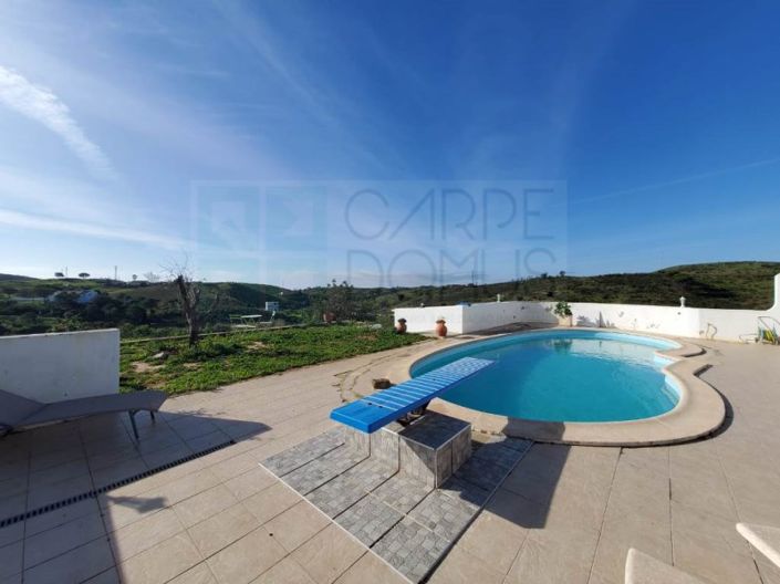 Image No.6-4 Bed House for sale