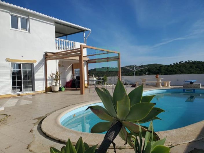 Image No.4-4 Bed House for sale