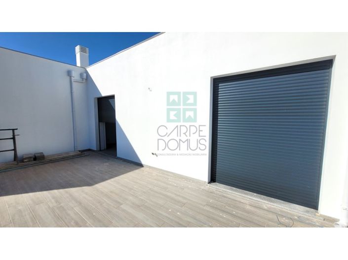 Image No.33-4 Bed House for sale