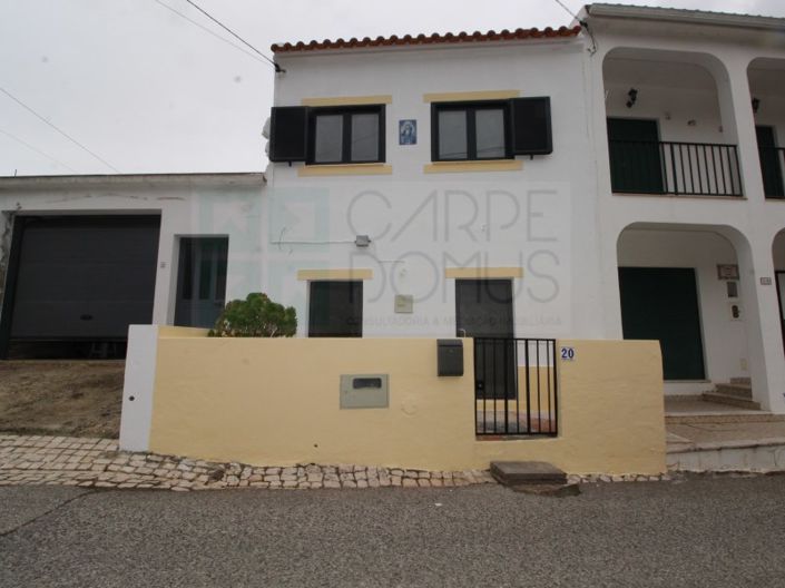 Image No.1-3 Bed House for sale