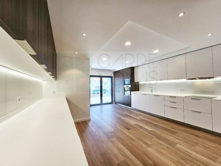 Image No.28-3 Bed Apartment for sale