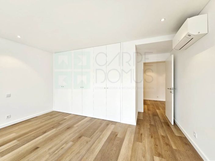 Image No.41-3 Bed Apartment for sale