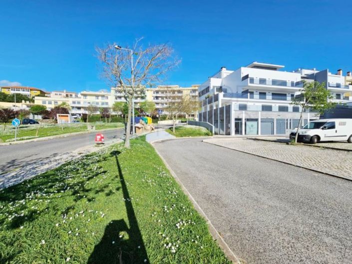 Image No.57-3 Bed Apartment for sale