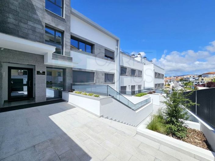 Image No.34-2 Bed Apartment for sale