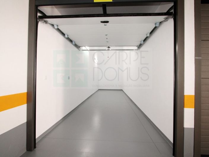 Image No.37-2 Bed Apartment for sale