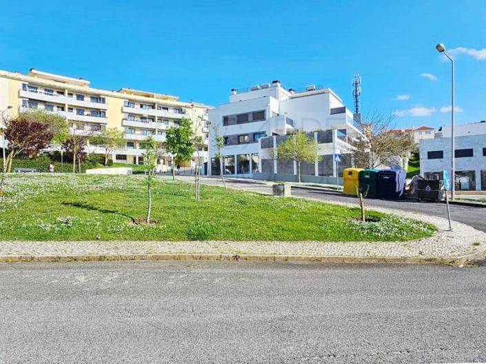 Image No.42-2 Bed Apartment for sale