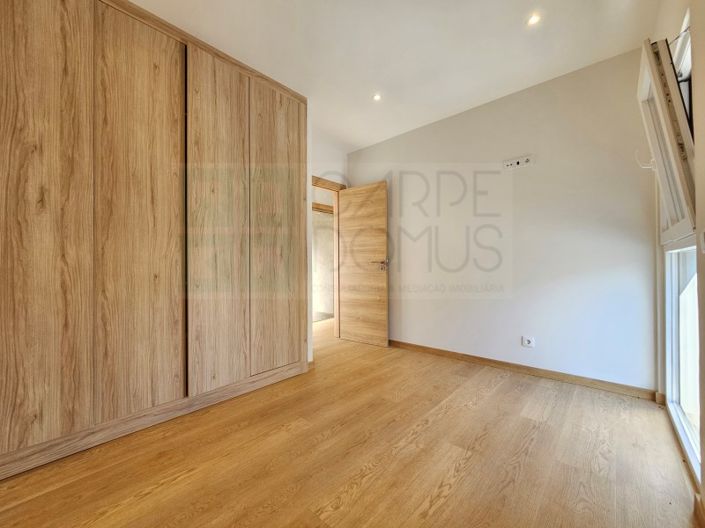 Image No.17-Maison de 4 chambres à vendre à Vila Franca de Xira