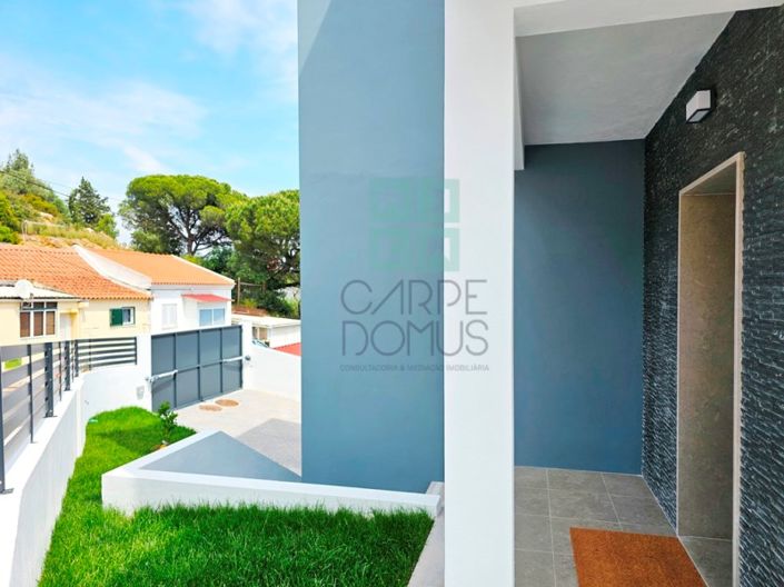 Image No.29-4 Bed House for sale