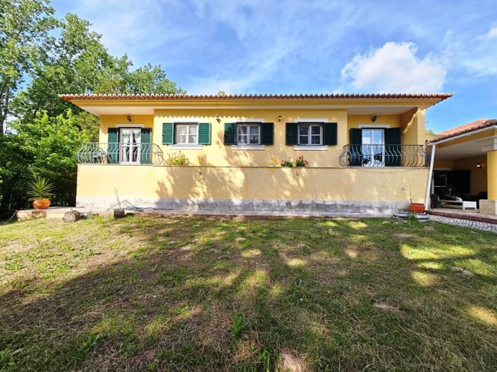 Image No.46-4 Bed Farmhouse for sale