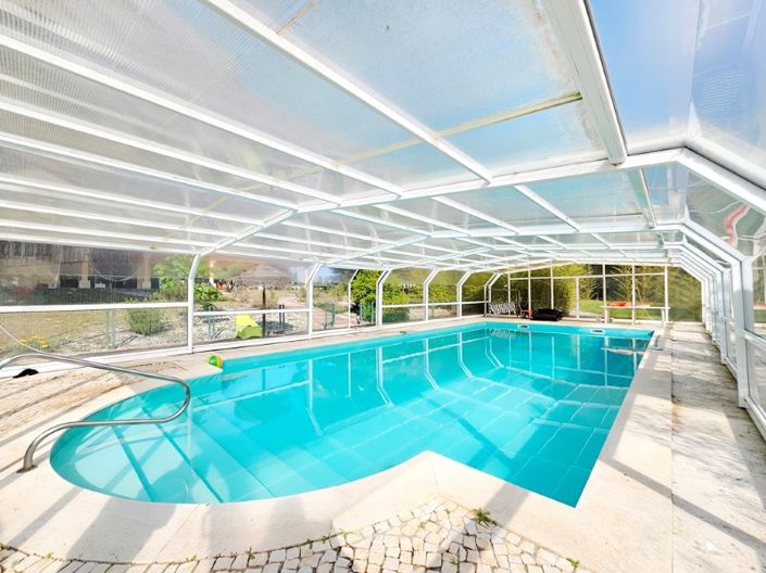 Image No.52-4 Bed Farmhouse for sale