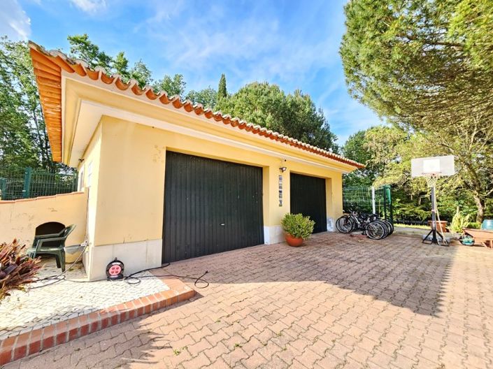 Image No.54-4 Bed Farmhouse for sale