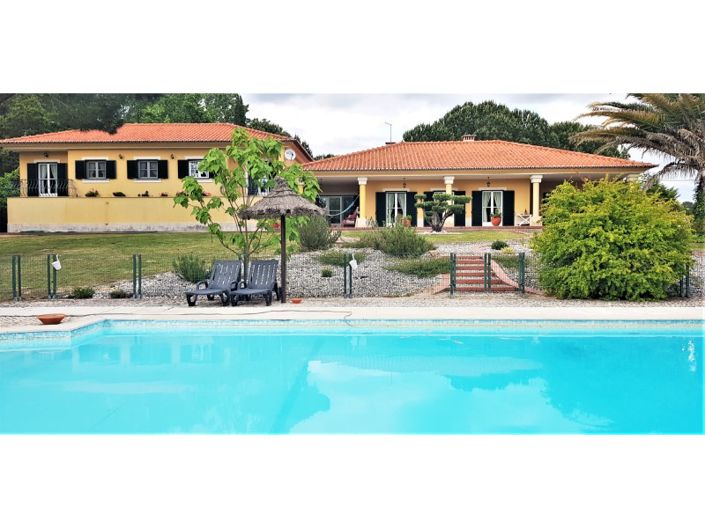 Image No.6-4 Bed Farmhouse for sale