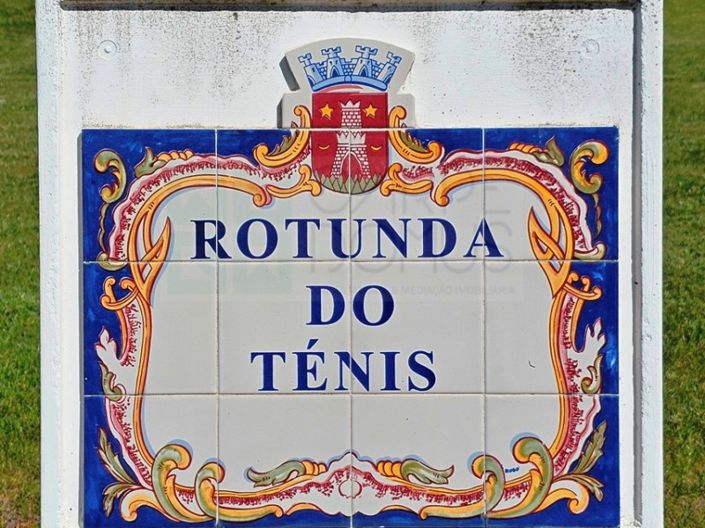 Image No.64-Commercial for sale