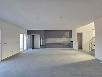 idbe2eb501-0000-0500-0000-000017936c40