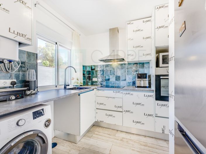 Image No.16-2 Bed House for sale