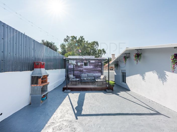 Image No.28-2 Bed House for sale