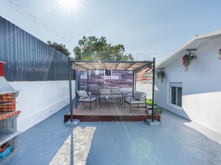 Image No.35-2 Bed House for sale