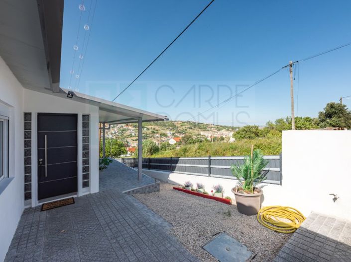 Image No.45-2 Bed House for sale