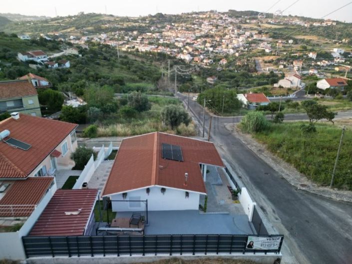 Image No.47-2 Bed House for sale