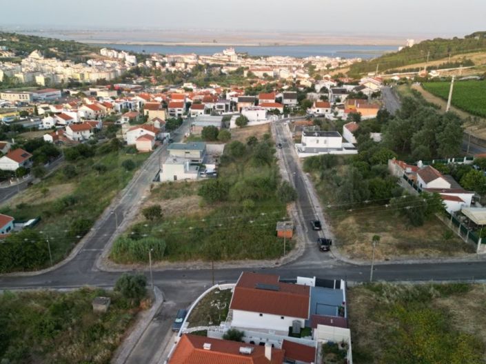 Image No.48-2 Bed House for sale