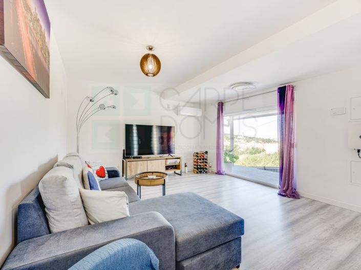 Image No.7-2 Bed House for sale