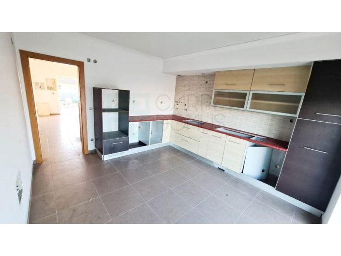 Image No.16-4 Bed House for sale